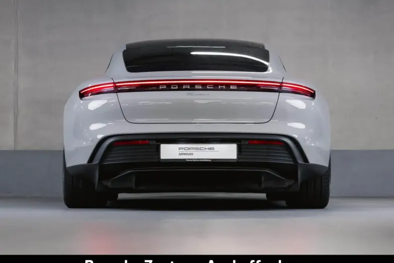 Porsche Taycan din 2024 cu 12.300 km - oferta POR107722 - foto 5