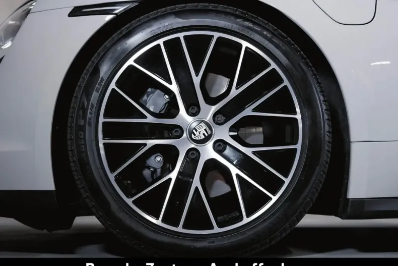 Porsche Taycan din 2024 cu 12.300 km - oferta POR107722 - foto 10