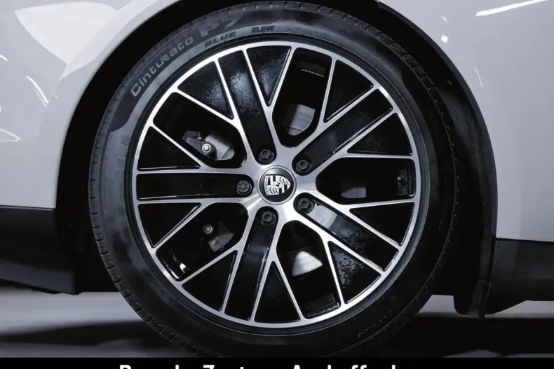 Porsche Taycan din 2024 cu 12.300 km - oferta POR107722 - foto 13