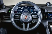 Porsche Taycan din 2024 cu 12.300 km - oferta POR107722 - foto 17
