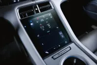 Porsche Taycan din 2024 cu 12.300 km - oferta POR107722 - foto 20