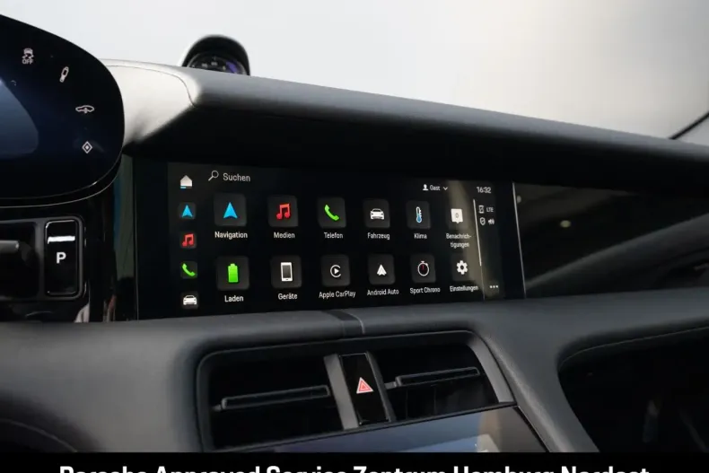 Porsche Taycan din 2024 cu 21.390 km - oferta POR107724 - foto 12