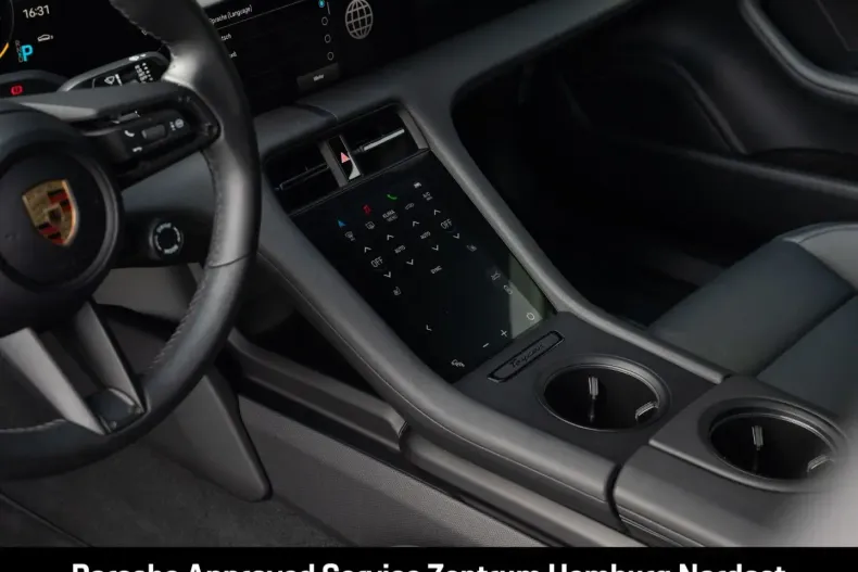 Porsche Taycan din 2024 cu 21.390 km - oferta POR107724 - foto 28