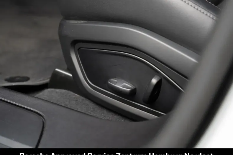 Porsche Taycan din 2024 cu 21.390 km - oferta POR107724 - foto 30