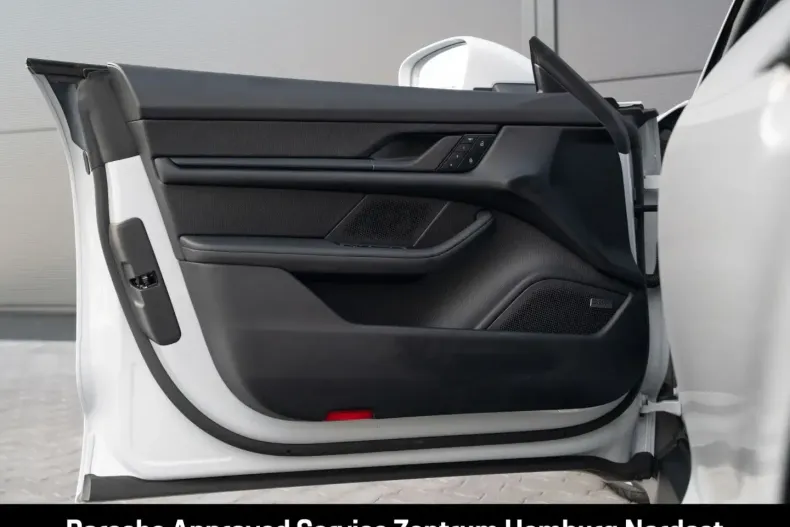 Porsche Taycan din 2024 cu 21.390 km - oferta POR107724 - foto 31