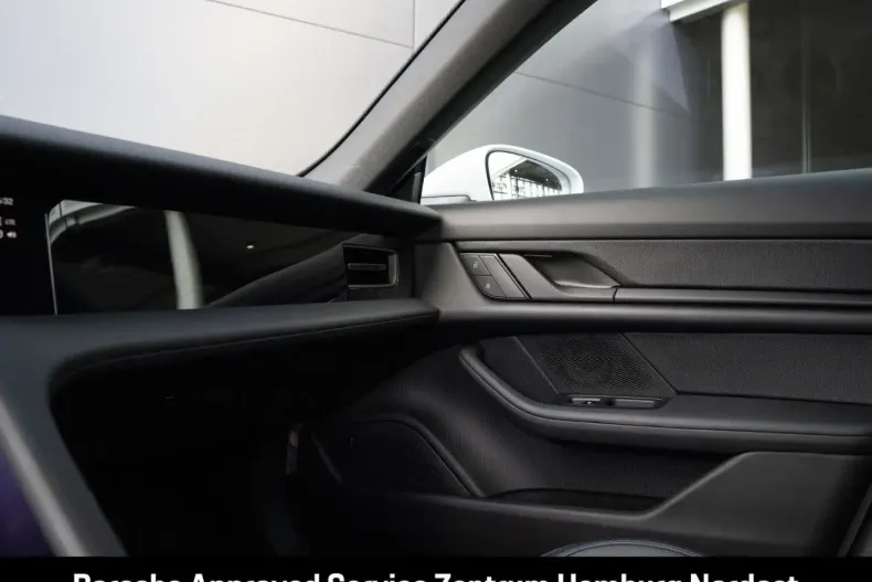 Porsche Taycan din 2024 cu 21.390 km - oferta POR107724 - foto 38