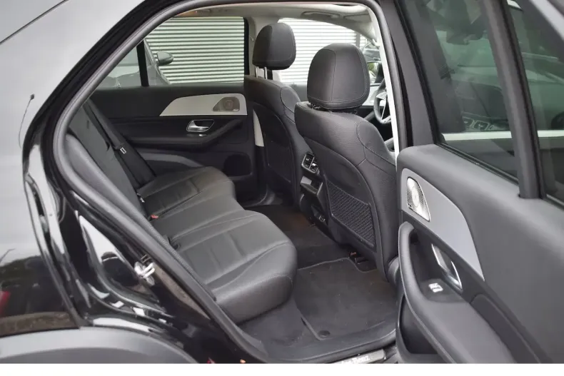 Mercedes-Benz GLE 300 din 2024 cu 8.568 km - oferta MER107726 - foto 12