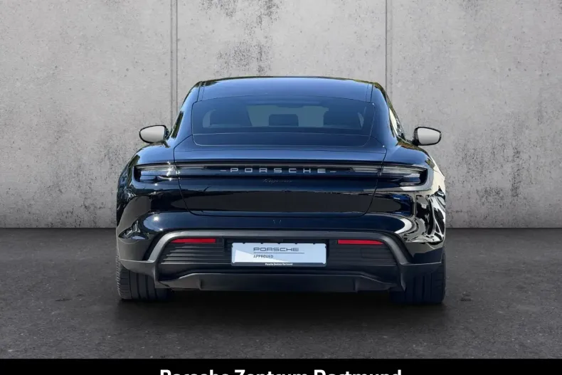 Porsche Taycan din 2024 cu 22.078 km - oferta POR107727 - foto 4