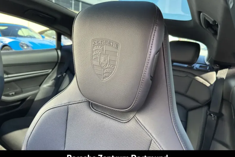 Porsche Taycan din 2024 cu 22.078 km - oferta POR107727 - foto 17