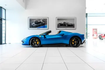 Ferrari 296 GTS din 2023 - oferta FER107728