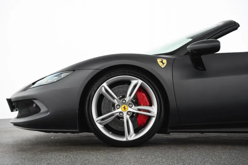 Ferrari 296 GTS din 2023 cu 30.000 km - oferta FER107730 - foto 9