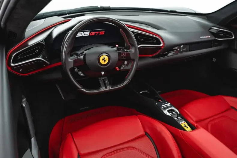 Ferrari 296 GTS din 2023 cu 30.000 km - oferta FER107730 - foto 12