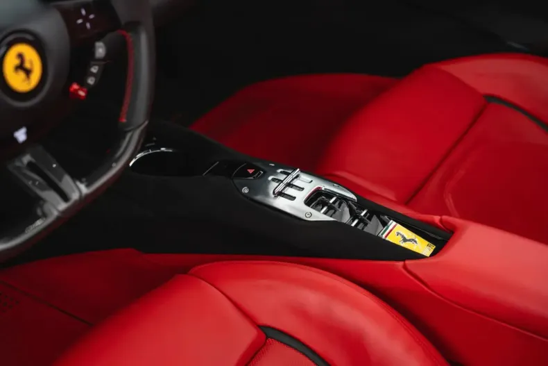 Ferrari 296 GTS din 2023 cu 30.000 km - oferta FER107730 - foto 18