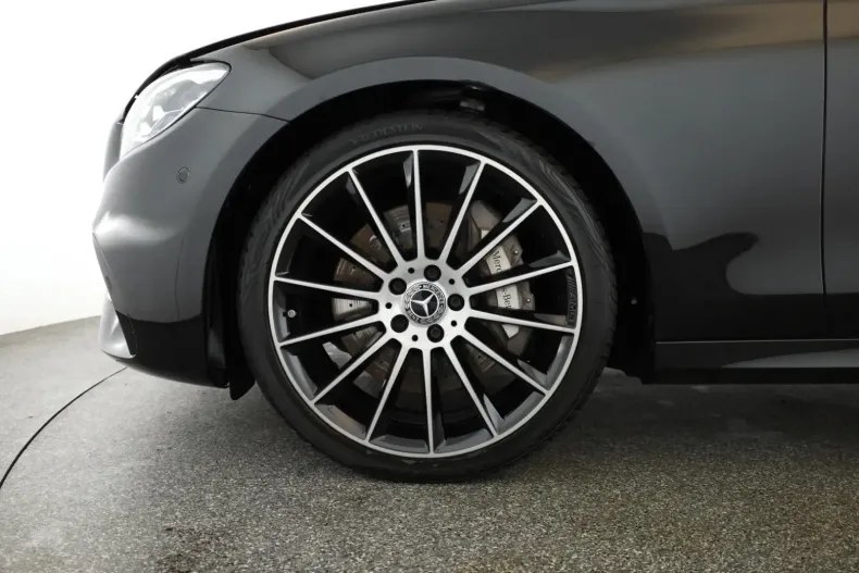 Mercedes-Benz E 400 din 2023 cu 37.700 km - oferta MER107735 - foto 5