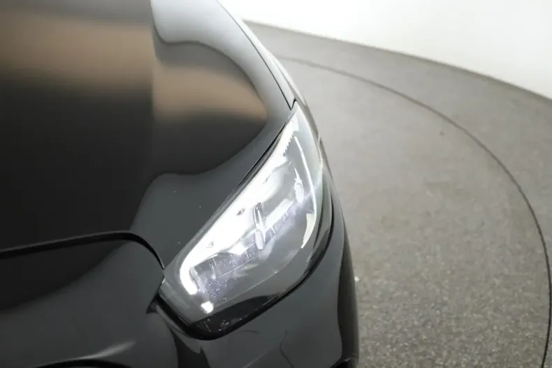 Mercedes-Benz E 400 din 2023 cu 37.700 km - oferta MER107735 - foto 7