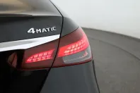 Mercedes-Benz E 400 din 2023 cu 37.700 km - oferta MER107735 - foto 10