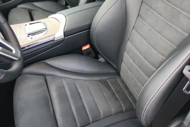 Mercedes-Benz GLC 300 din 2024 cu 17.400 km - oferta MER107738 - foto 8