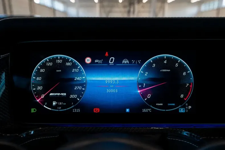 Mercedes-Benz G 63 AMG din 2024 cu 30.003 km - oferta MER107739 - foto 10