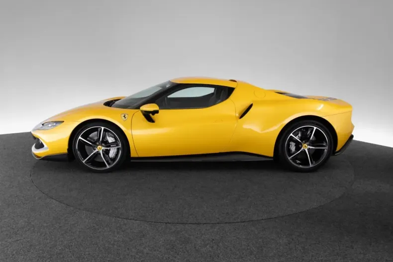 Ferrari 296 GTB din 2023 cu 28.500 km - oferta FER107743 - foto 8