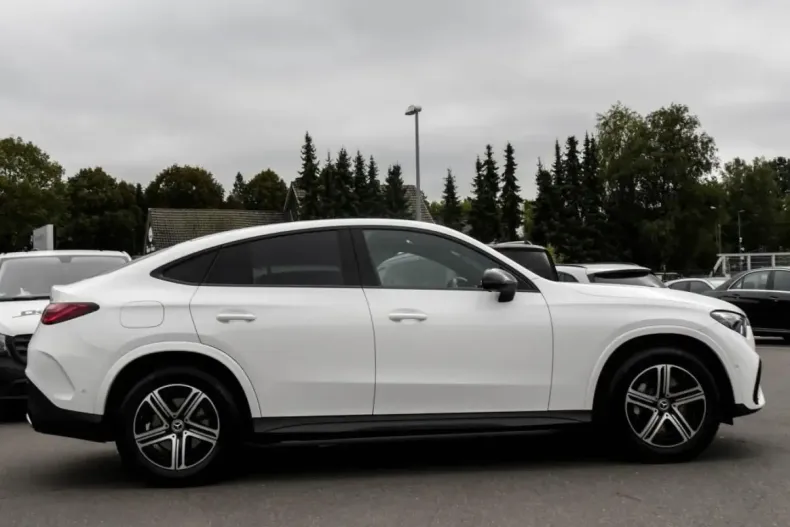 Mercedes-Benz GLC 300 din 2025 cu 6.140 km - oferta MER107753 - foto 5