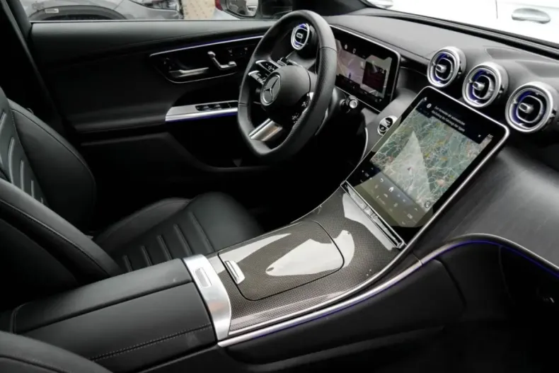 Mercedes-Benz GLC 300 din 2025 cu 6.140 km - oferta MER107753 - foto 6