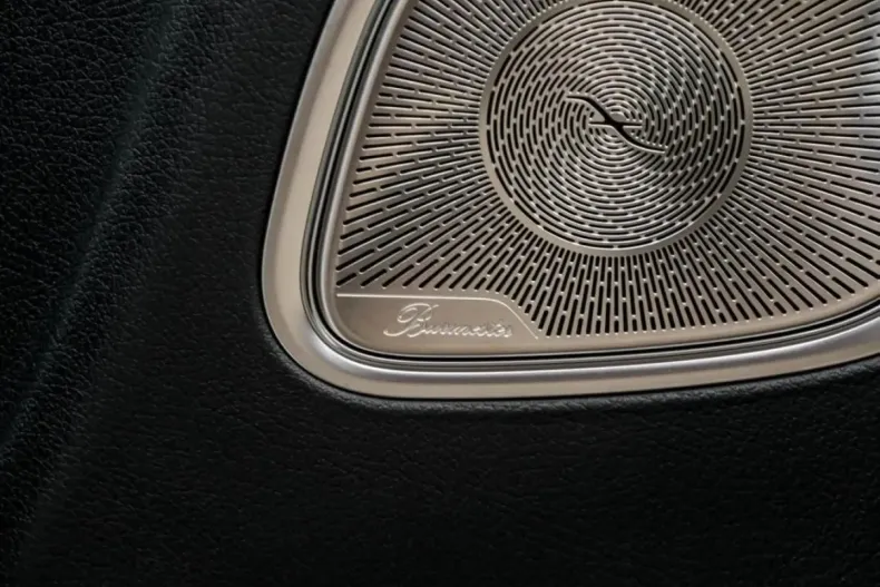 Mercedes-Benz GLC 300 din 2025 cu 6.140 km - oferta MER107753 - foto 9