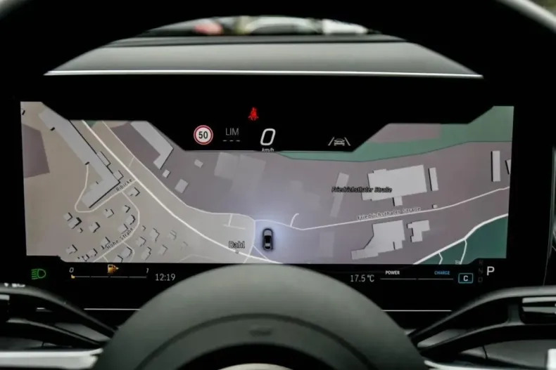 Mercedes-Benz GLC 300 din 2025 cu 6.140 km - oferta MER107753 - foto 16