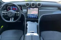 Mercedes-Benz GLC 200 din 2024 cu 15.172 km - oferta MER107758 - foto 3