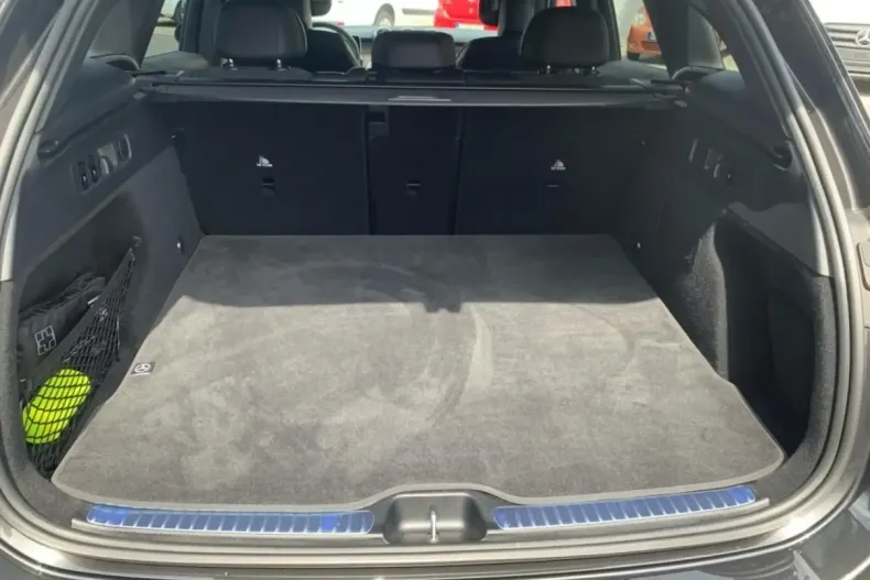 Mercedes-Benz GLC 200 din 2024 cu 14.100 km - oferta MER107761 - foto 14