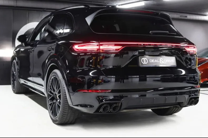 Porsche Cayenne din 2022 cu 47.990 km - oferta POR107770 - foto 3