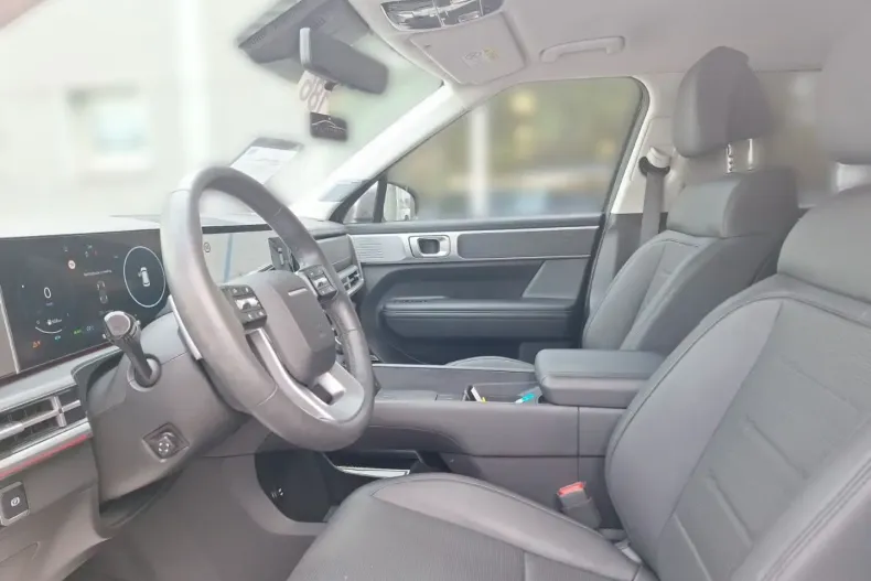 Hyundai SANTA FE din 2025 cu 17.727 km - oferta HYU107772 - foto 7