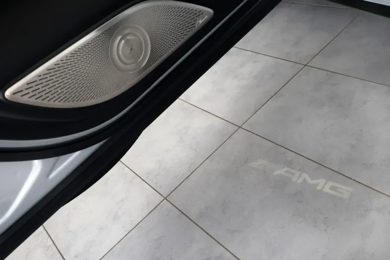 Mercedes-Benz S 63 AMG din 2024 cu 10.888 km - oferta MER107781 - foto 25