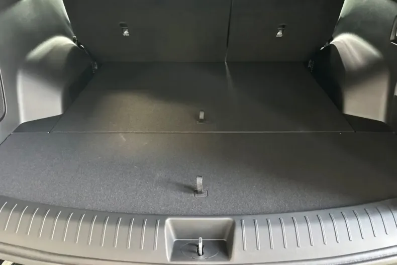 Hyundai SANTA FE din 2025 cu 18.800 km - oferta HYU107783 - foto 17