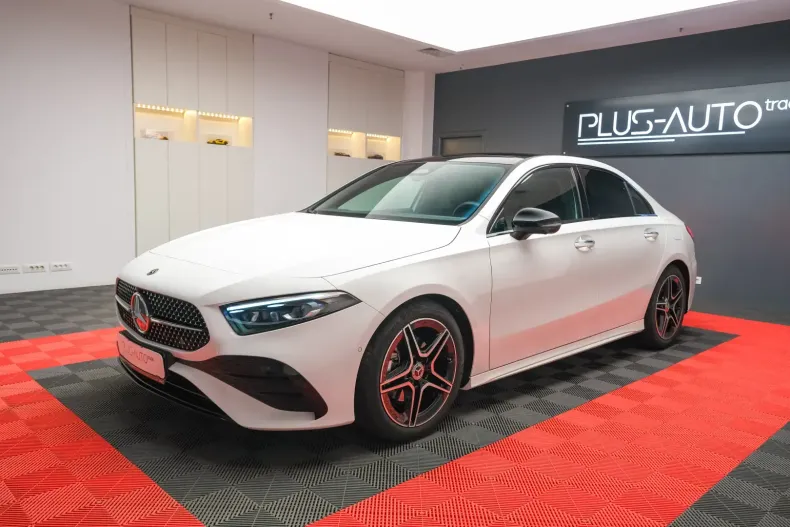 Mercedes-Benz A 180 din 2024 cu 13.000 km - oferta MER107784 - foto 3