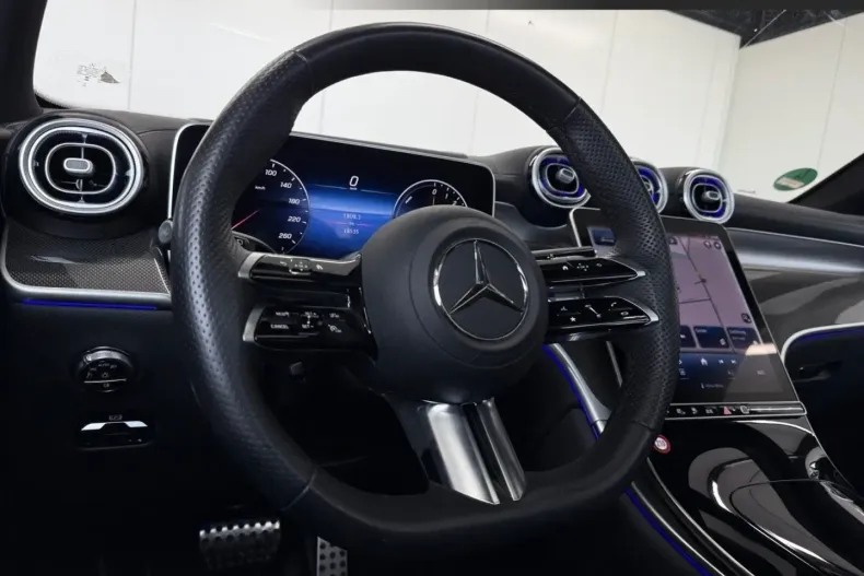 Mercedes-Benz GLC 300 din 2023 cu 18.510 km - oferta MER107790 - foto 8