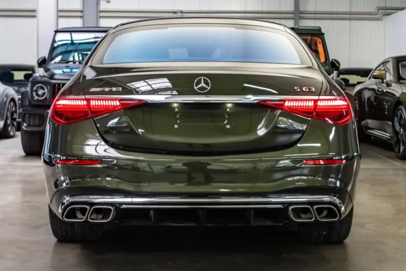 Mercedes-Benz S 63 AMG din 2023 cu 12.418 km - oferta MER107795 - foto 11