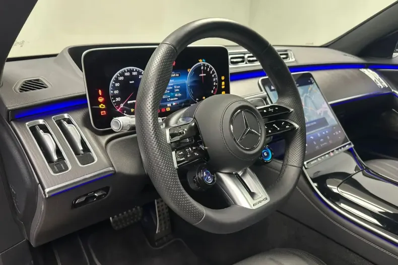 Mercedes-Benz S 63 AMG din 2023 cu 7.900 km - oferta MER107799 - foto 11