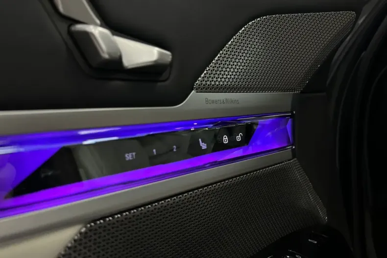 BMW i7 din 2024 cu 22.700 km - oferta BMW107805 - foto 9