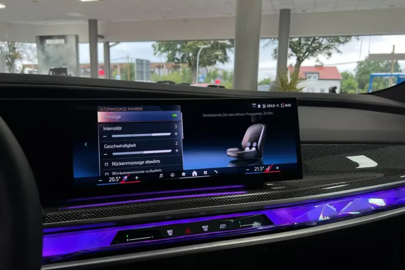 BMW i7 din 2024 cu 22.700 km - oferta BMW107805 - foto 19