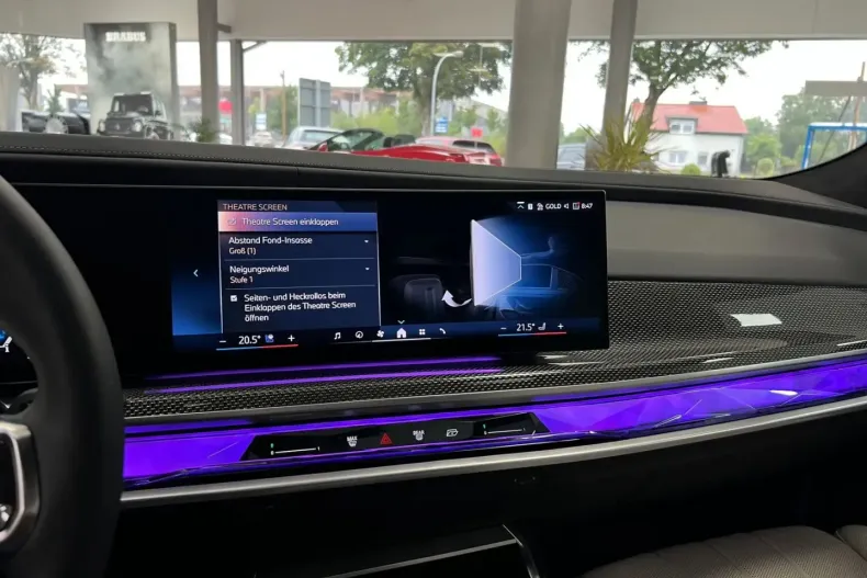 BMW i7 din 2024 cu 22.700 km - oferta BMW107805 - foto 21