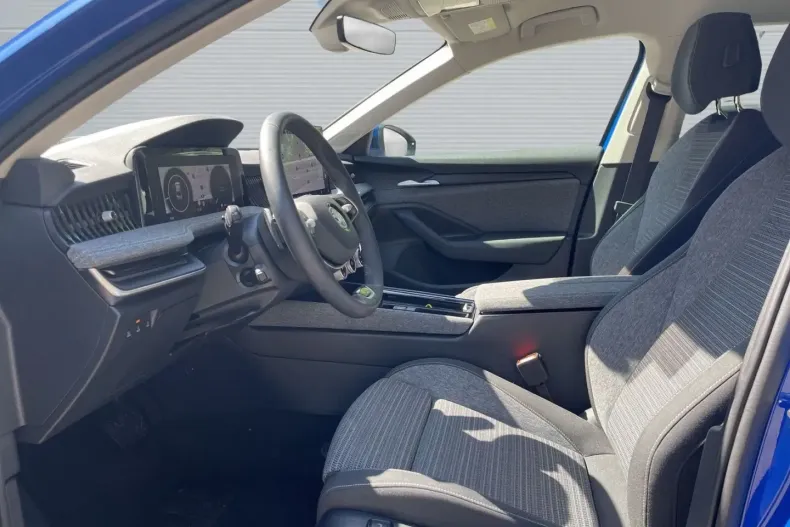 Skoda Superb din 2024 cu 26.760 km - oferta SKO107820 - foto 9