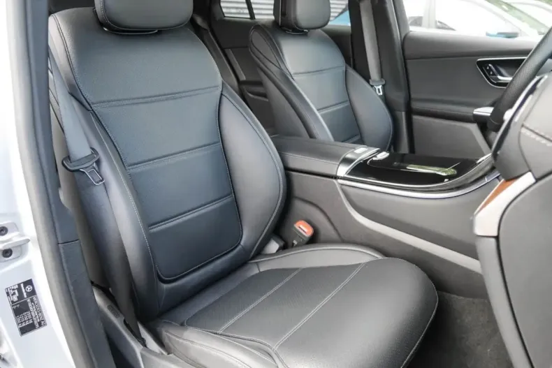 Mercedes-Benz GLC 220 din 2024 cu 27.769 km - oferta MER107832 - foto 10