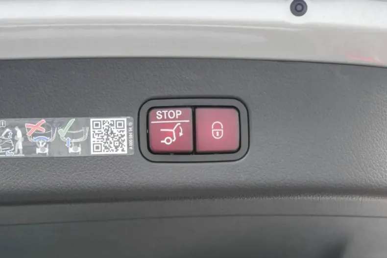 Mercedes-Benz GLC 220 din 2024 cu 27.769 km - oferta MER107832 - foto 15