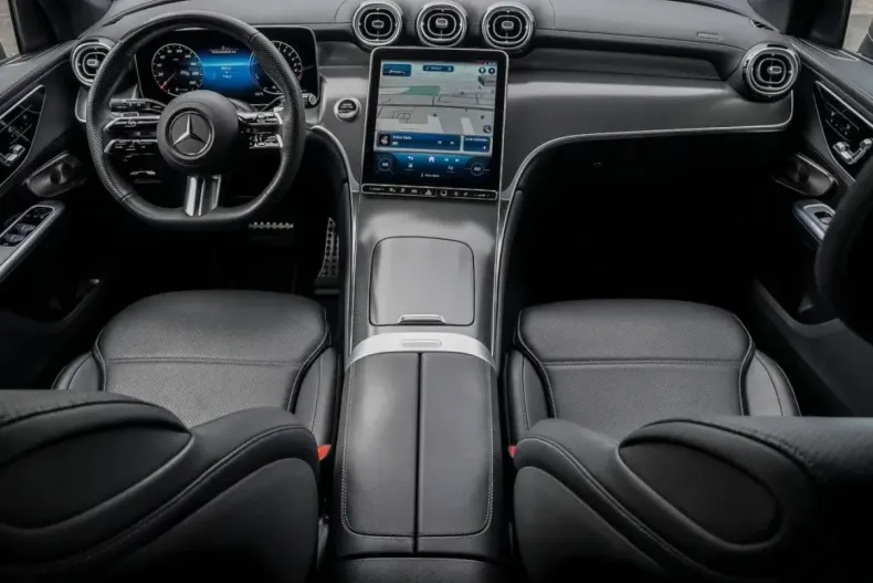 Mercedes-Benz GLC 300 din 2023 cu 74.000 km - oferta MER107836 - foto 9