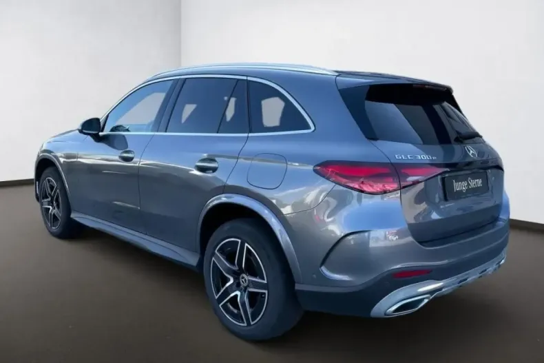 Mercedes-Benz GLC 300 din 2023 cu 95.494 km - oferta MER107838 - foto 2