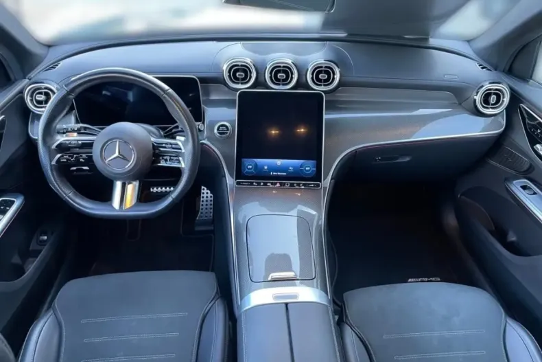 Mercedes-Benz GLC 300 din 2023 cu 95.494 km - oferta MER107838 - foto 11