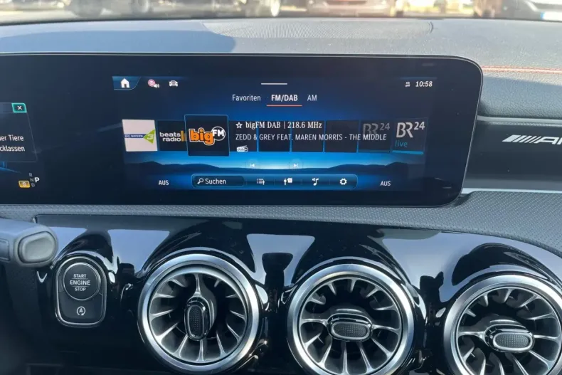 Mercedes-Benz CLA 35 AMG din 2024 cu 24.435 km - oferta MER107839 - foto 10