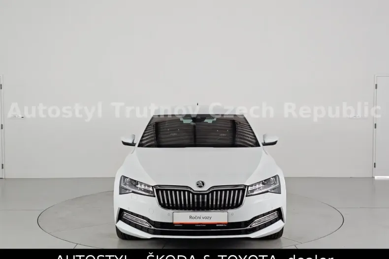 Skoda Superb din 2022 cu 25.553 km - oferta SKO107840 - foto 3
