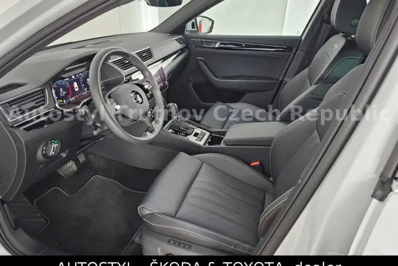 Skoda Superb din 2022 cu 25.553 km - oferta SKO107840 - foto 10