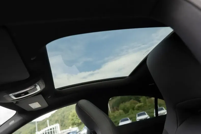 Mercedes-Benz CLA 35 AMG din 2024 cu 21.846 km - oferta MER107843 - foto 20